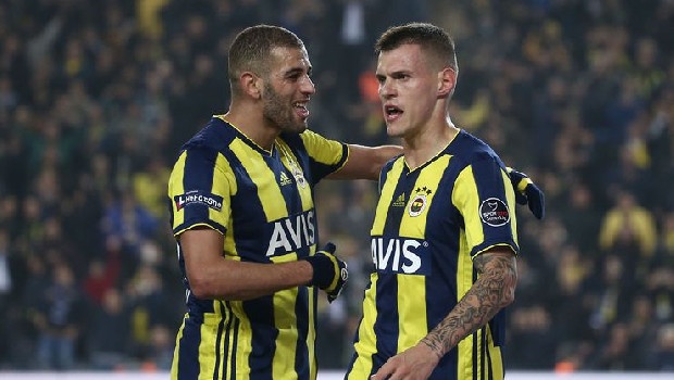 Fenerbahçe'de kontratı sezon sonunda bitecek olan ve Başakşehir’in talip olduğu Martin Skrtel’e yönetim, yeni bir sözleşme teklif etmeye hazırlanıyor. Slovak stopere 1+1 yıl üzerinden, şimdi kazandığının yarısı olan senelik 2 milyon Euro verilmesi planlanıyor. (Fanatik)