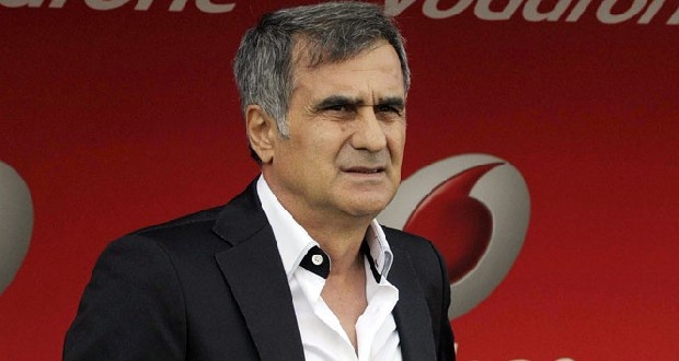 Galatasaray deplasmanında 2-0 mağlup olan Beşiktaş'ta Şenol Güneş'in maç öncesi ve sonrası yaptığı açıklamalar kafalarda soru işareti bıraktı.