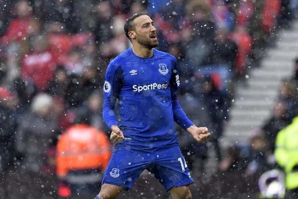 3- Cenk Tosun - Everton - Güncel Piyasa Değeri: 12 milyon Euro - Artış: 11,20 milyon Euro