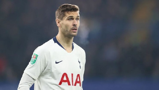 Galatasaray’a menacerler aracılığıyla sürpriz bir isim geldi. Tottenham ile sözleşmesi biten 34 yaşındaki İspanyol forvet Fernando Llorente, Galatasaray'a önerildi. (Fanatik)