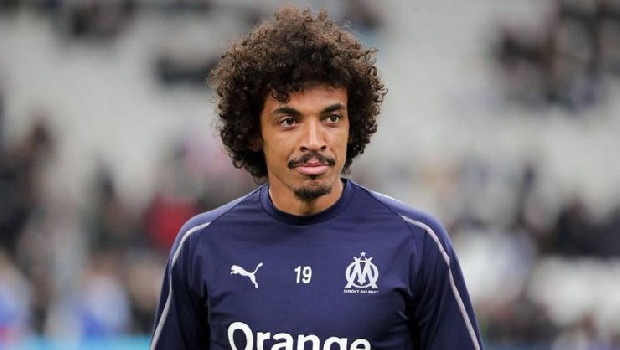 Fransız basını, Marsilya’nın Luiz Gustavo, Morgan Sanson ve Florian Thavuin’den en az birini göndereceğini yazarken Fenerbahçe, Villas-Boas’ın vereceği kararı bekliyor. (Fanatik)