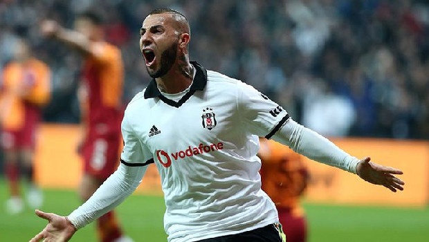 Beşiktaş'taki geleceği belirsizliğini koruyan Ricardo Quaresma'dan yeni bir hamle geldi. Tatilini geçirdiği Portekiz’den kulüp yetkililerini arayan yıldız futbolcunun, yeni sezon kampın programını sorduğu ve katılacağını ilettiği bildirildi.