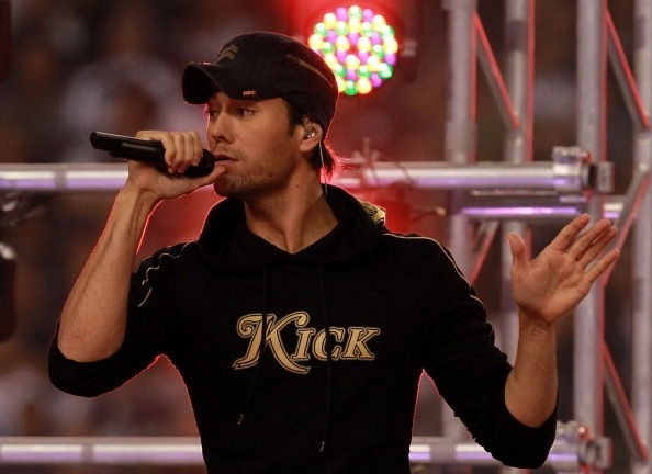 Enrique Iglesias - Real Madrid