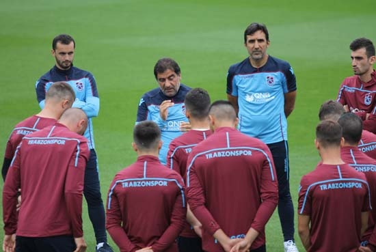 Aslında son güne dek İstanbul’a gitmeyi planlıyor ve Çin dönüşü basamak olarak kullandığı Trabzonspor’dan kurtulmanın hesaplarını yapıyordu. Olmadı, tutmadı.