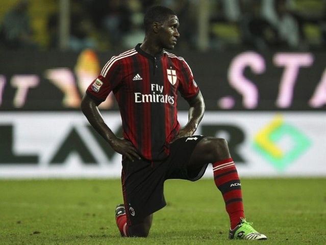 Sosa ve Kucka transferlerinden dolayı İtalyan ekibiyle iyi ilişkileri olan Trabzonspor, Kolombiyalı oyuncuyu da uygun bir maliyetle kadrosuna katmayı hedefliyor.