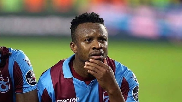 Badou Ndiaye transferi sonrasında gözden düşen Ogenyi Onazi’nin sözleşmesi dün Trabzonspor tarafından feshedildi... Nijeryalı oyuncu, fesih işlemlerinin ardından bir başka Süper Lig ekibi Denizlispor ile anlaştı...