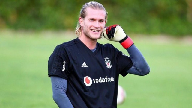 LIVERPOOL'A DÖNECEK AMA... 
Beşiktaş'ta yediği hatalı gollerle eleştirilen Loris Karius, bu sezon sonunda Liverpool'a geri dönecek. Alman kalecinin İngiliz ekibinde forma giyme ihtimalinin çok az olduğu ifade ediliyor.