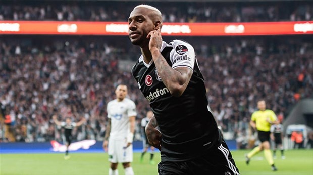 Siyah-Beyazlı yönetimde kısa sürede ismini unutulmazlar arasına yazdıran Sambacı için harekete geçti.