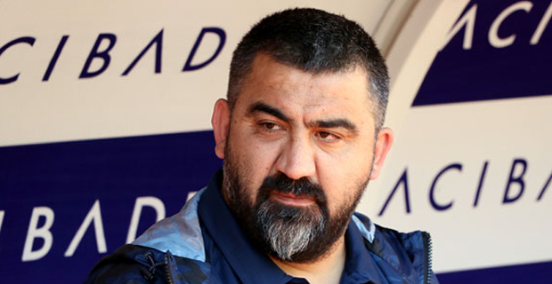 Ümit Özat'tan sert açıklamalar: Kim derdi ki Aziz Yıldırım...