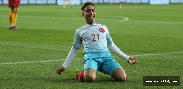 Yunus Mallı ve Emre Mor'da son dakika