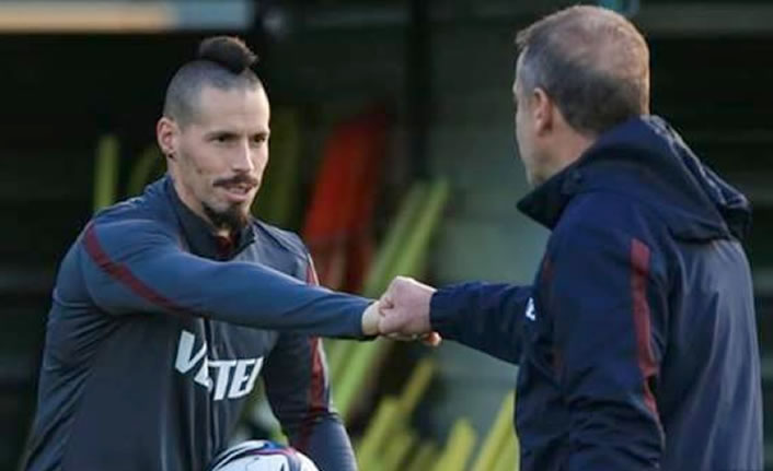 Abdullah Avcı, Hamsik'i boş çerçeve ile ikna etmiş!