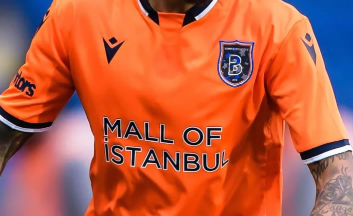 Trabzonspor'un yeni sağ beki İstanbul'dan geliyor