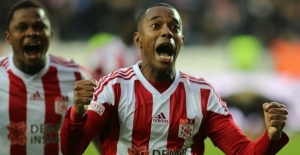 Süper Lig'de Robinho şov!