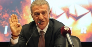 Ahmet Ağaoğlu taraftarı coşturdu! 'Yurt dışında 3, yurt dışında 6 oyuncu'
