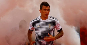 Resmen açıklandı! Mandzukic...