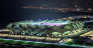 Akyazı Stadı karanlığa gömüldü!