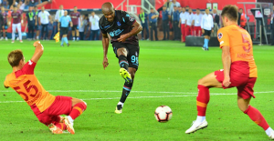 Galatasaray Trabzon'da dağıldı!