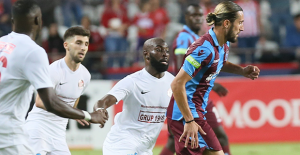 Fırtına, Antalya'da duruldu!