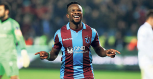 Onazi her zaman görevde! İki transfer...