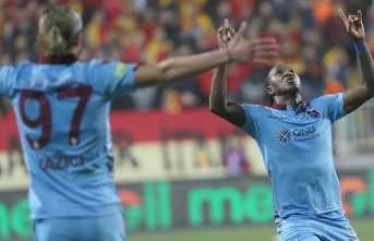 Hugo Rodallega rekor kırdı!