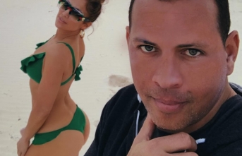 Jennifer Lopez’in nişanlısı Alex Rodriguez tacizci çıktı
