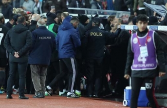 Devre arasında ortalık karıştı! Burak Yılmaz...