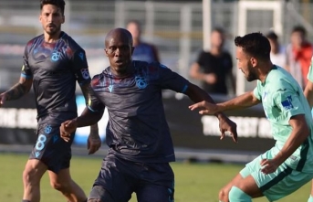 Sparta Prag - Trabzonspor maçı öncesi canlı yayın krizi