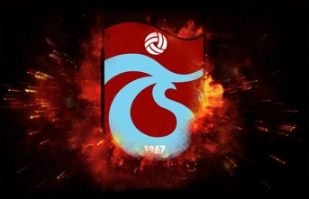 Trabzonspor'un eski stoperi imzayı attı