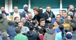 Trabzon'da protokol tribününde arbede! 4 kişi...
