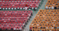 Güney Kore'de lig ilginç görüntülerle başladı