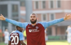 Canlı yayında açıkladı! Beşiktaş'ın ilk hedefi Burak Yılmaz