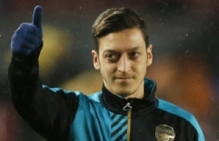 Mesut Özil'den Alman başkana sert cevap!