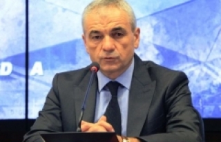 Ve Çalımbay açıkladı! Trabzonspor'un yeni...