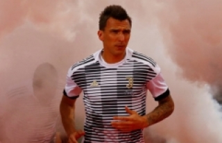 Resmen açıklandı! Mandzukic...
