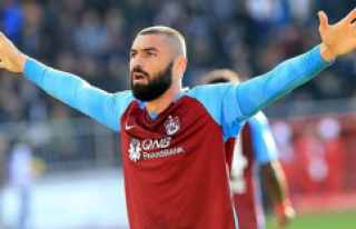 Burak Yılmaz'a Beşiktaş şoku!