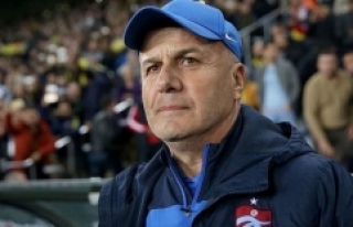 Sadi Tekelioğlu Trabzon'a imzayı attı! 