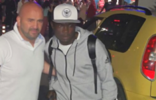 Eric Ayuk'un bonservisini yıldız sanatçı...