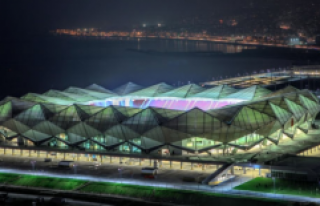 Akyazı Stadı karanlığa gömüldü!