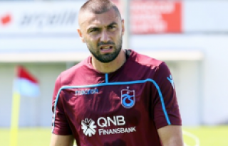 Burak Yılmaz resmen Beşiktaş'ta!