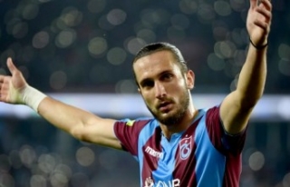 Yusuf Yazıcı'yı Manchester United için öne...