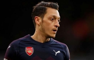 Mesut Özil için görüşmeler başladı!