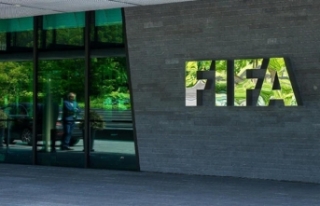 FIFA'dan kulüplere dev destek!