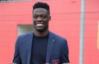 Ekuban'ın menajeri Trabzonspor'a haber...