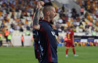 Hamsik'i yere göğe sığdıramadı! “17 yaşında...