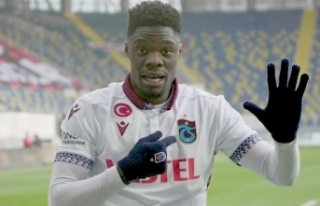 Trabzonspor'da Ekuban'a kapılar kapalı