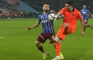 Trabzonspor-Başakşehir maçında penaltı tartışması