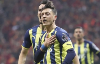 FIFA, Mesut Özil’i futboldan men edebilir