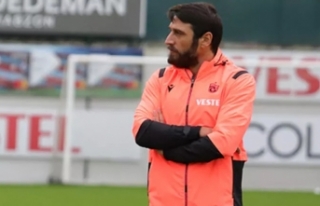Egemen Korkmaz futbolcunun dudağını patlattı
