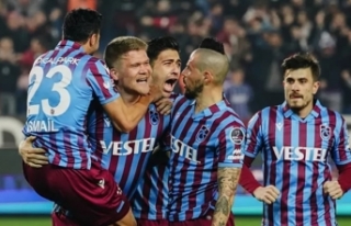 Korsan yayın ile maç izleyenler şoku yaşadı