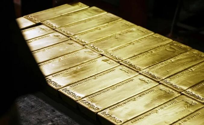 Spot gold is trying to recover from the bottom of 9 months